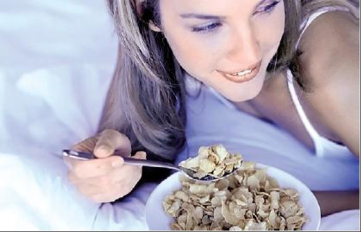 Los cereales integrales aportan fibra, hierro, calcio, fósforo y vitaminas.