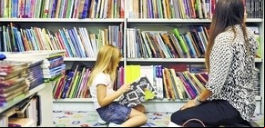 Sólo la mitad de los padres acompaña a sus hijos en la lectura