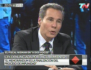 Tras la denuncia, Nisman asegura que Cristina "negoció la impunidad con Irán" en la causa AMIA