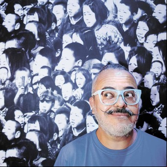 Ronaldo Fraga: "La moda transforma la mirada de la gente”