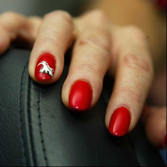 Uñas hermosas, manos perfectas