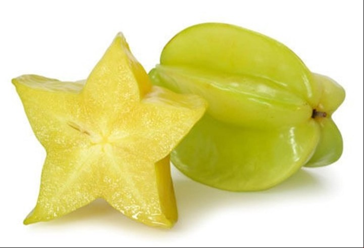 Carambola. Cortada al medio tiene forma de estrella de cinco puntas. Foto: Clarín.