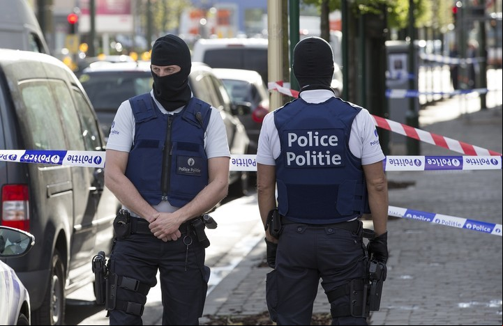 Operativo policial en Uccle, tras los atentados
de 2016. Foto: Reuters
