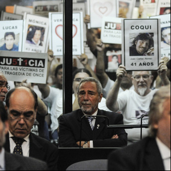 Trenes chatarra: rechazaron un pedido de nulidad y sigue el juicio oral contra Ricardo Jaime y Julio De Vido