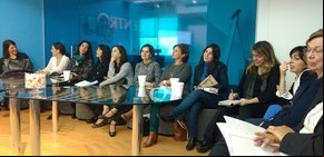 Mujeres en decisión: un programa para aprender a hacerse un lugar en la mesa chica de las empresas
