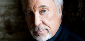 Tom Jones: “No vivo del pasado”
