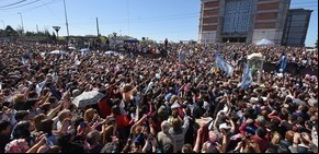 Una multitud volvió a congregarse por la Virgen de San Nicolás