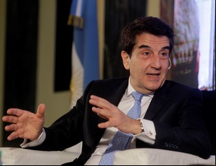 El Gobierno coloca al Banco Nación deuda por $ 25.000 millones