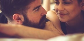 ¿Cómo influyen los movimientos hormonales en el deseo sexual?