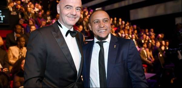 Roberto Carlos puso a Cristiano Ronaldo por encima de Lionel Messi y explicó el motivo