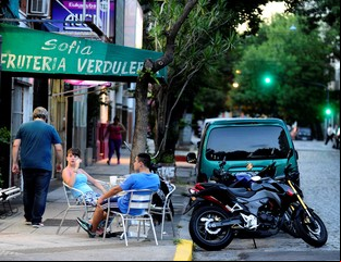 Chacarita, el barrio que se transforma a través del arte, los jóvenes y el turismo