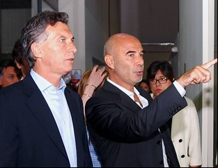 Juan José Gómez Centurión deja la Aduana y va como vicepresidente al Banco Nación