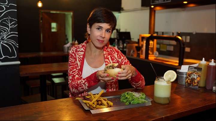 "Son re fáciles de hacer, tiene mil variantes y se puede utilizar perfectamente las sobras de otras comidas", enseña Agustina Martínez Alcorta.