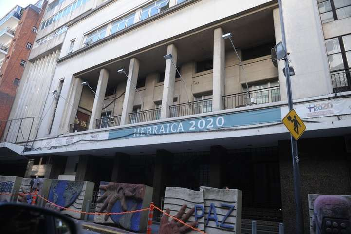 Sede de la Sociedad Hebraica Argentina (SHA). Quiere comprarla el sindicato de los porteros. Foto GUILLERMO ADAMI