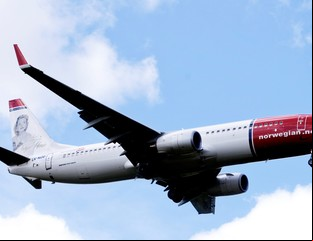 Barcelona, campo de batalla para los vuelos low cost de larga distancia