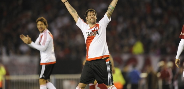 Fernando Cavenaghi tuvo su homenaje en River: "De este club no me voy a ir nunca"