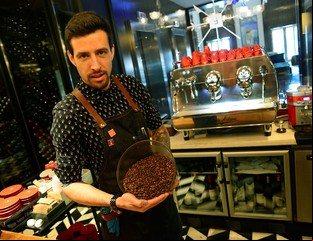 Baristas: ya no cualquiera prepara el café