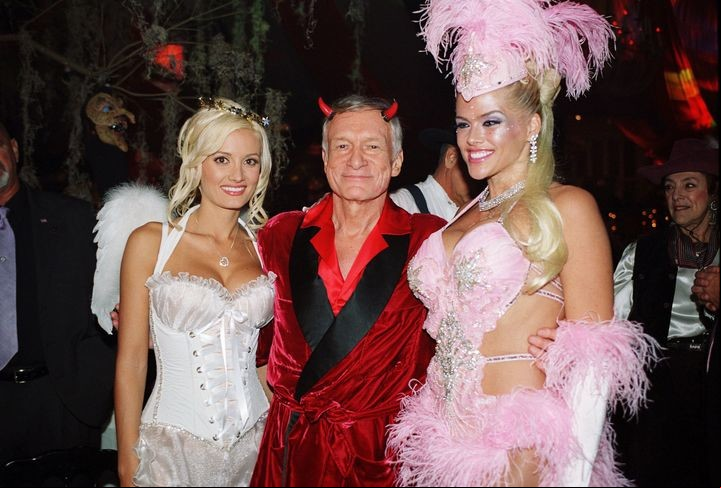 La mítica mansión Playboy en una de sus fiestas
