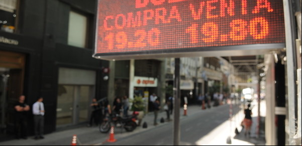 Atraso, tasas, inflación, créditos: claves para entender el impacto de la suba del dólar