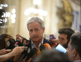 Ya rige el plan de retiros voluntarios del Gobierno nacional