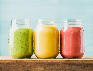 El sencillo batido de nutrientes que aporta energía y mejora la concentración tras el desayuno