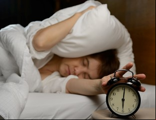 Revelan cuántas horas por día hay que dormir para cuidar al corazón