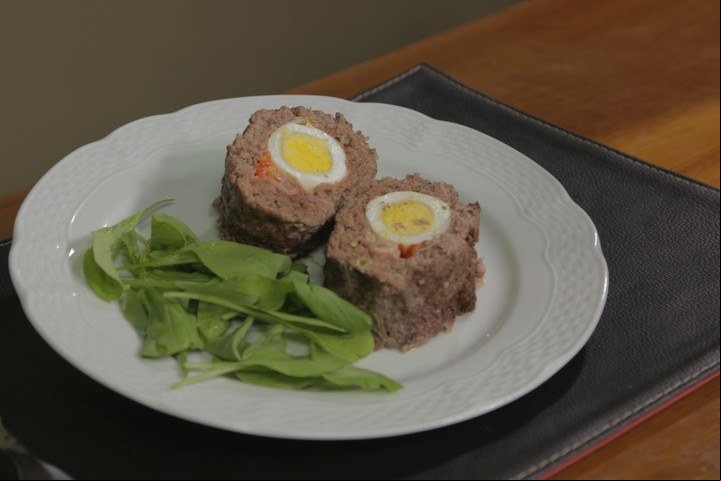 Pan de carne relleno.