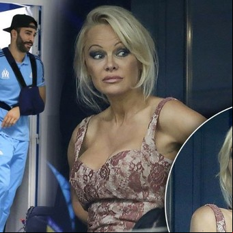 La ardiente fantasía sexual que un futbolista francés le cumple a su novia Pamela Anderson