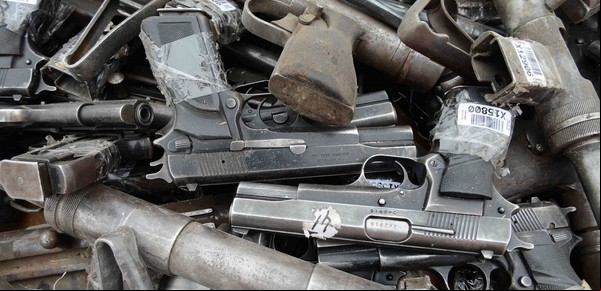  civil a las armas: los controles que faltan para frenar el circuito ilegal