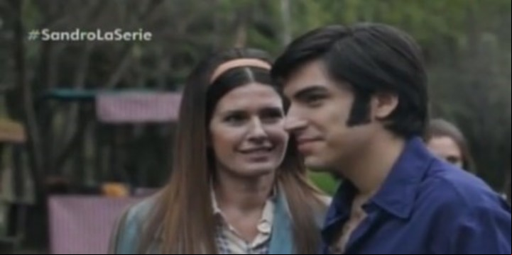 Sandro de América: la vida del gran cantante popular en sus múltiples facetas.