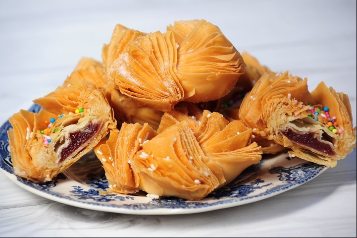Pastelitos: había dulces y salados. ¿Eran redondos y no cuadrados como ahora?
