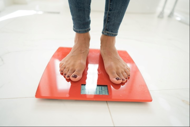 Más del 50% de las personas que buscan tratamientos para bajar de peso sufren de trastornos por atracón (binge eating disorder).