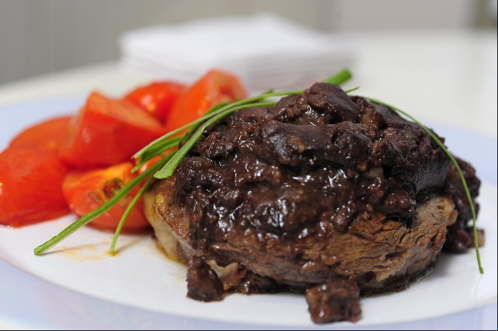 Ojo de bife con morcilla. Foto: Shiba
