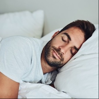 Por qué tenés que dormir del lado izquierdo