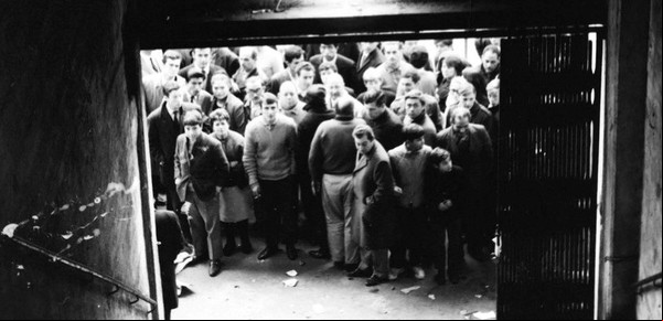 Puerta 12. Dos historias unidas por la tragedia, y el clamor por la memoria