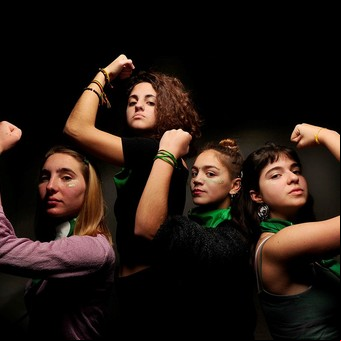 Quiénes son y cómo piensan las "pibas feministas"
