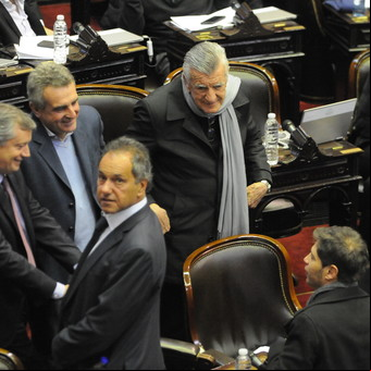 Fracasó la sesión para derogar el decreto de las fuerzas armadas y el que elimina beneficios por asignaciones