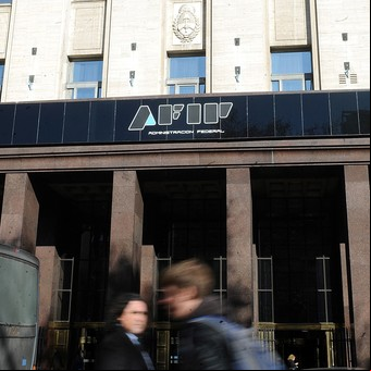 En medio de la nueva pelea con el PRO, el Gobierno activó cambios para las listas sensibles de la ex AFIP