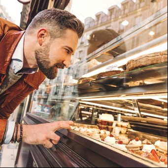 Estrategias para frenar los impulsos hacia la comida tentadora