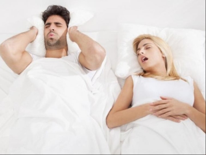Los ronquidos generan problemas entre parejas o convivientes Foto Shutterstock.