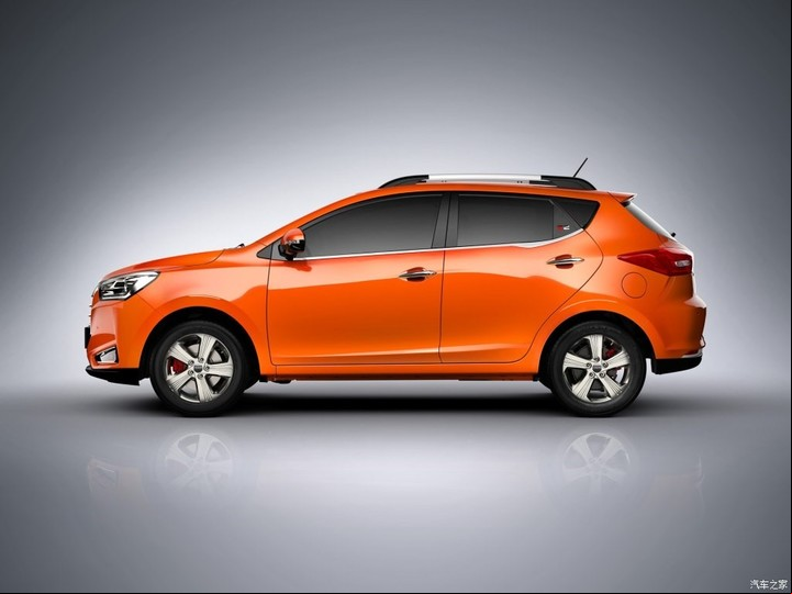 JAC S2, el SUV más chico de la familia.