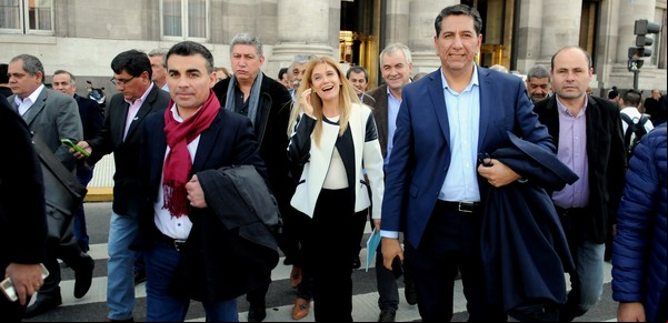 Una intendente K sigue al frente de la FAM y se rodea de "candidatos" del PJ