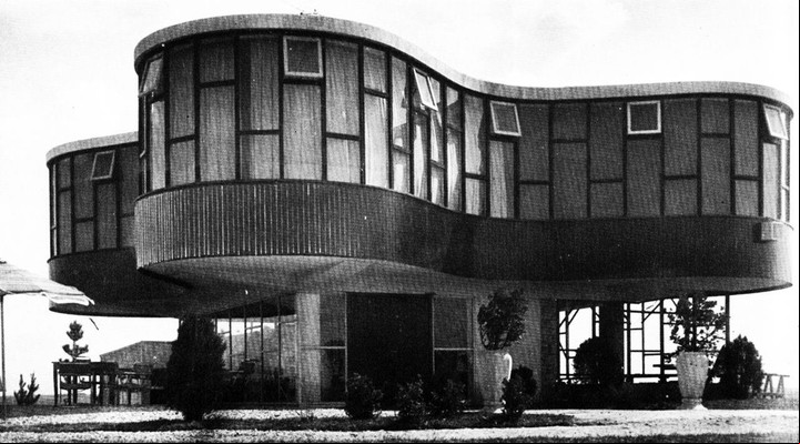 Foto histórica del Parador Ariston.