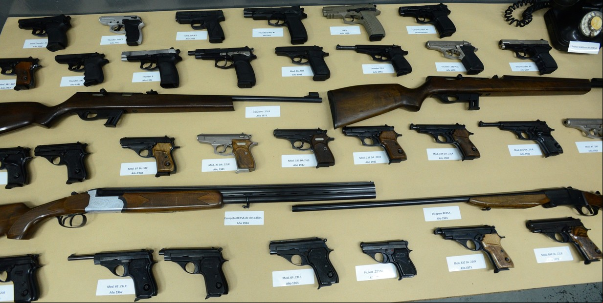 Tenencia exprés: polémica por la medida que agiliza el trámite para registrar un arma 