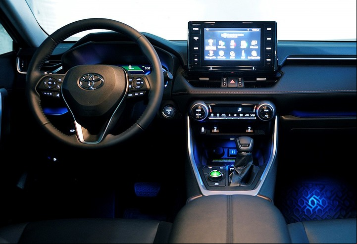 TOYOTA RAV4 - JUANO TESONE
