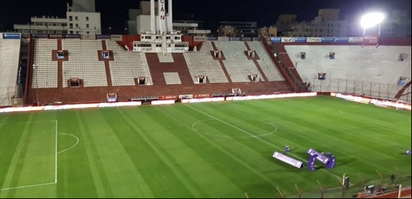 El conflicto que puso en riesgo el partido entre Huracán y Colón
