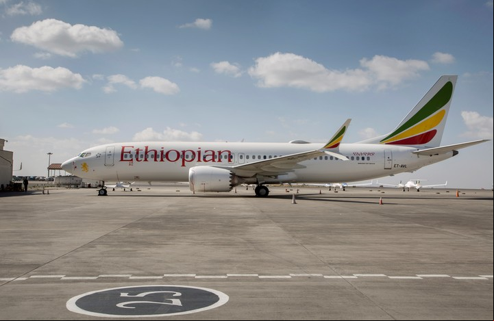 Tres años después se supo que el accidente aéreo del Boeing 737 Max de Ethiopian Airlines con destino a Nairobi fue causado por una falla del software a bordo (AP).