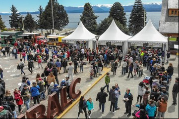 Sabores patagónicos y cocineros se dan cita en una nueva edición de Bariloche a la Carta
