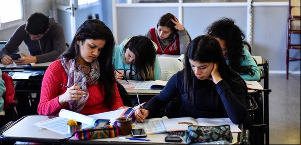 Cambios en la escuela secundaria en la Provincia: ya no se repetirá más los años, pero sí las materias