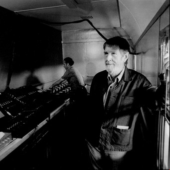 John Cage: lengua haciendo ruido